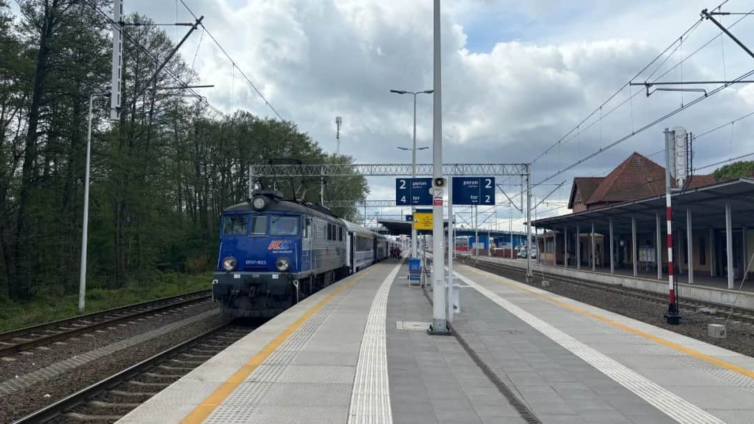 Twój pociąg się spóźnia? Szybko sprawdź i uzyskaj odszkodowanie